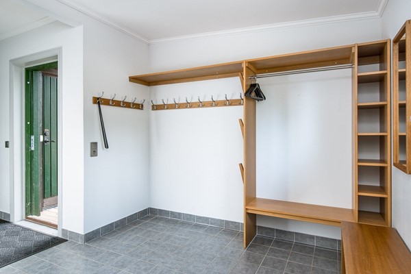 Hall 1